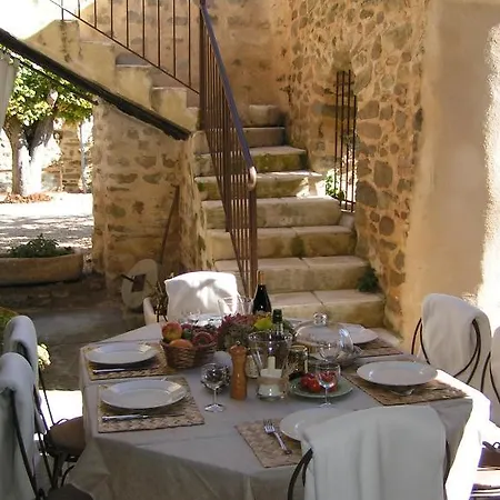 Le Vieil Holiday home